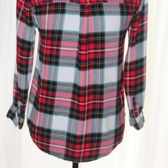 Old Navy Girl's Red Plaid LS Button Up Flannel Shirt, Girl's 10-12 - Picture 6 of 6